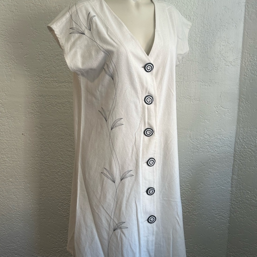 Art to wear 100% silk of Birds of Paradise button down dress SMALL ( oversized)